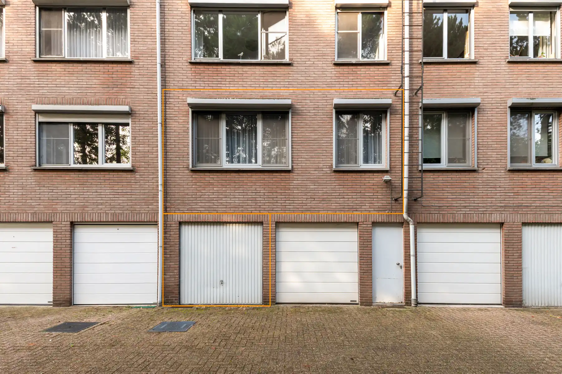 Ruim appartement met 2 slaapkamers en garage - gunstig EPC B foto 2