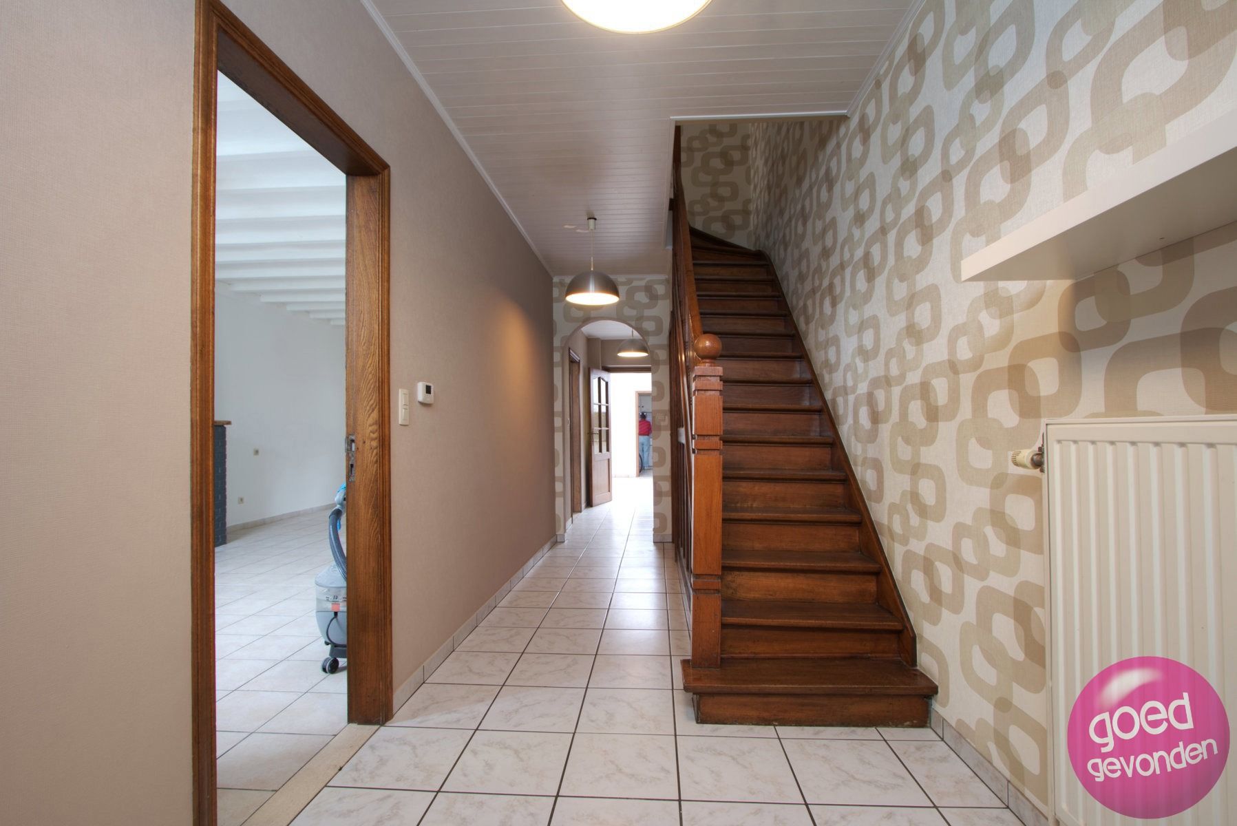 WONING - 3 SLK - TUIN - TERRAS - PARKING - INSTAPKLAAR foto 4