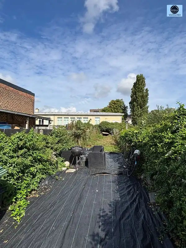 LEUKE  STADSWONING MET 4 SLAAPKAMERS  EN TUIN foto 11