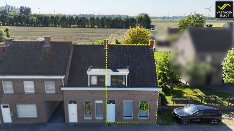 Hoofdfoto van de publicatie: Vastgoed Select: Halfopen bebouwing met zonnige tuin, garage en renovatiepotentieel in Eeklo