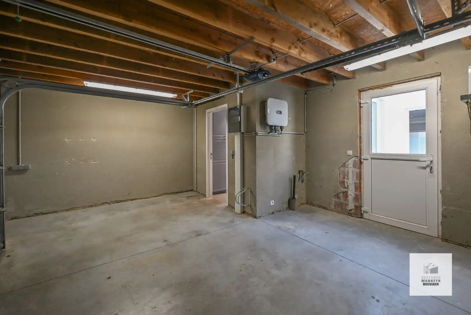 Instapklare woning met 3 slaapkamers en ruime berging/garage in centrum Wingene  foto 11