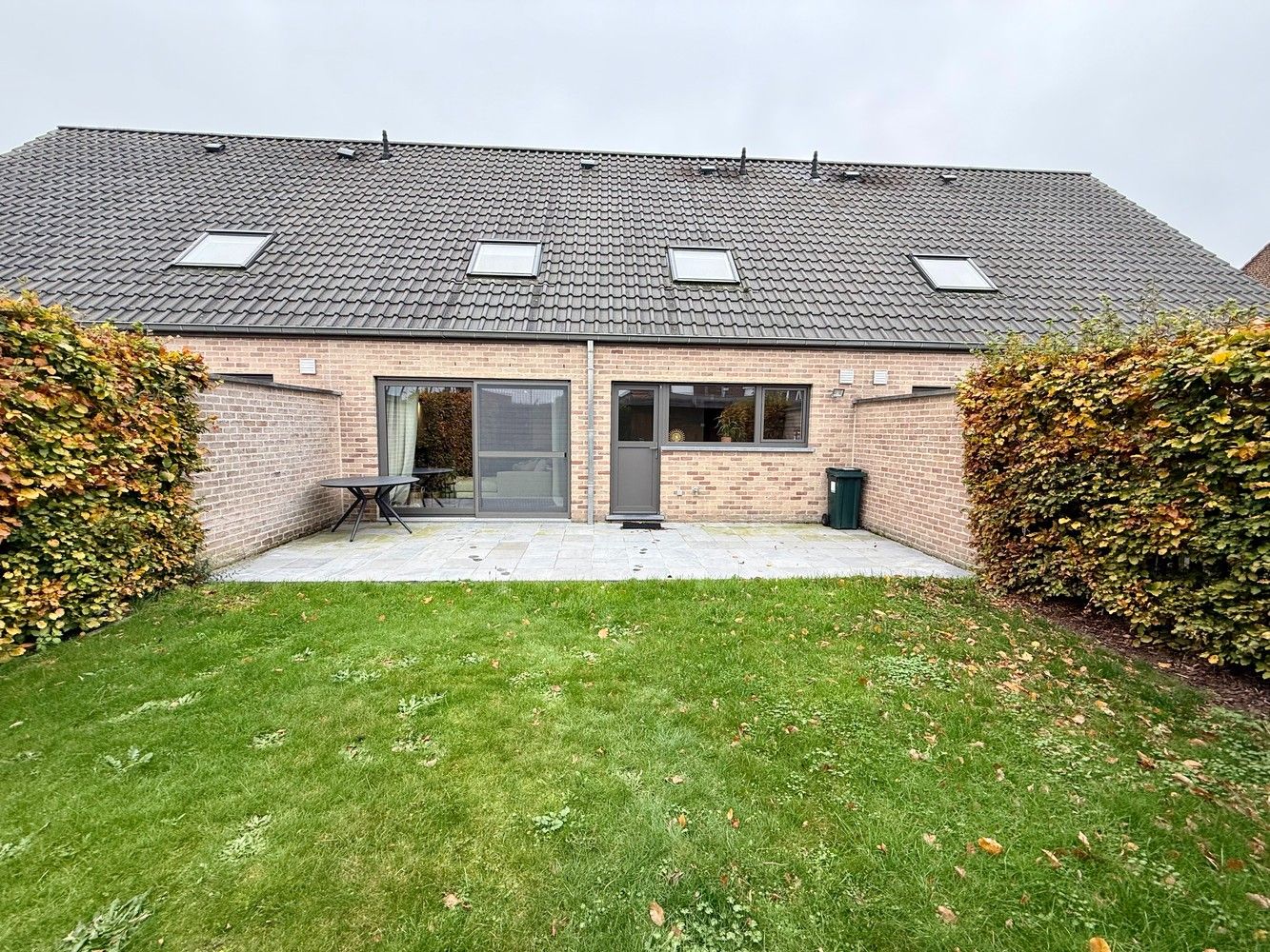 Recente, energiezuinige woning met 3 slaapkamers te huur! foto 15