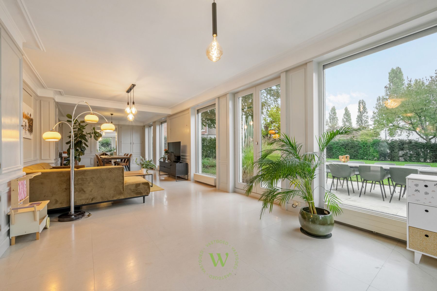 Karaktervolle woning met vergunde B&B in Sint-Michiels foto 8