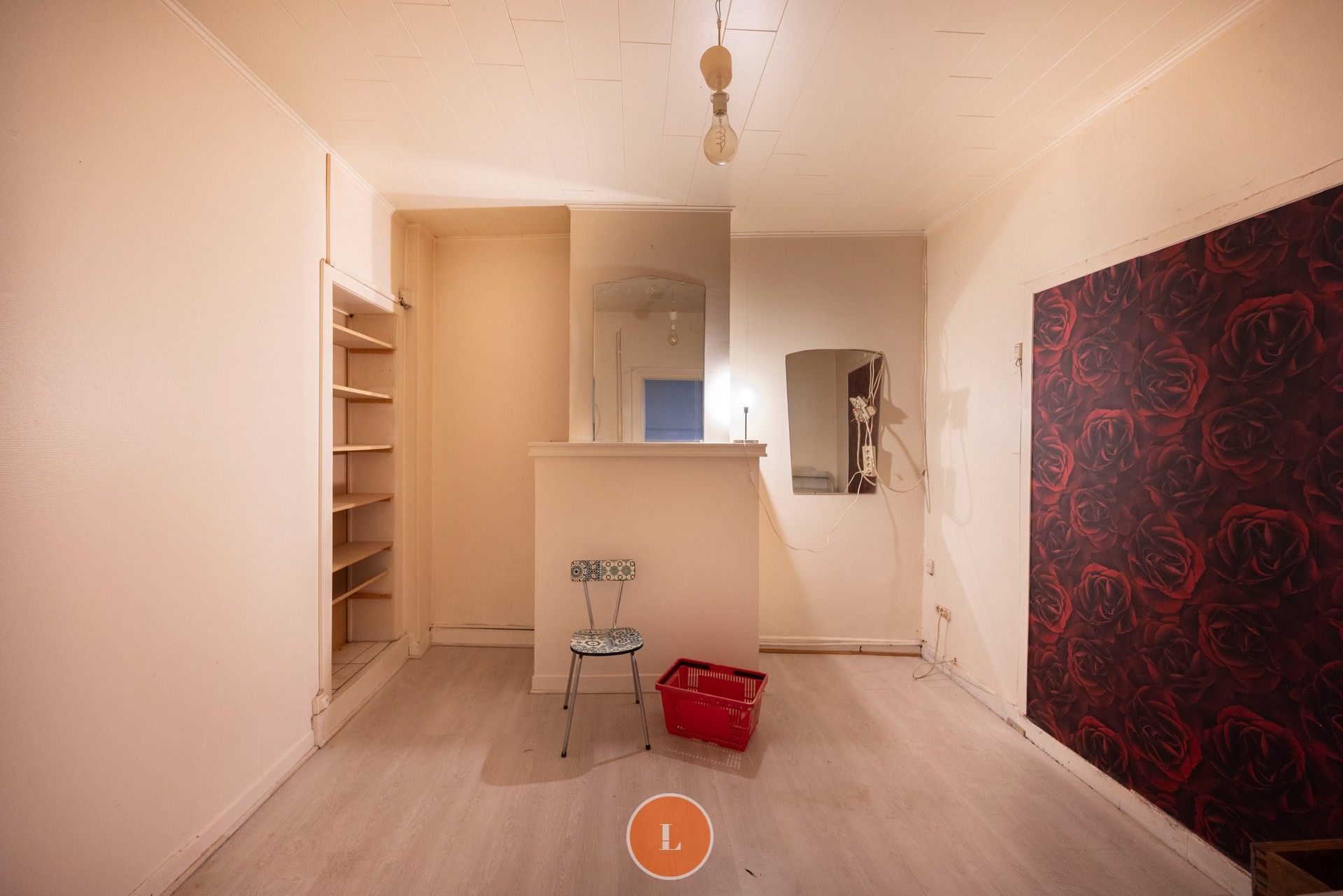 Te renoveren handelshuis met tuin foto 2