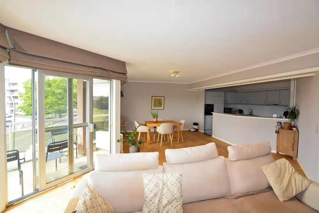Energiezuinig appartement (144 m²) met 2 slpk, balkon, kelderberging en garage. foto 2