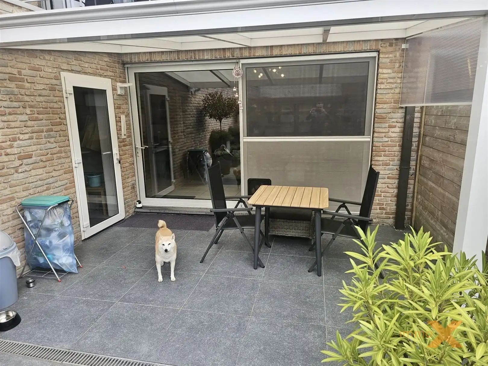 GELIJKVLOERS APP MET GROOT TERRAS EN GARAGE foto 20