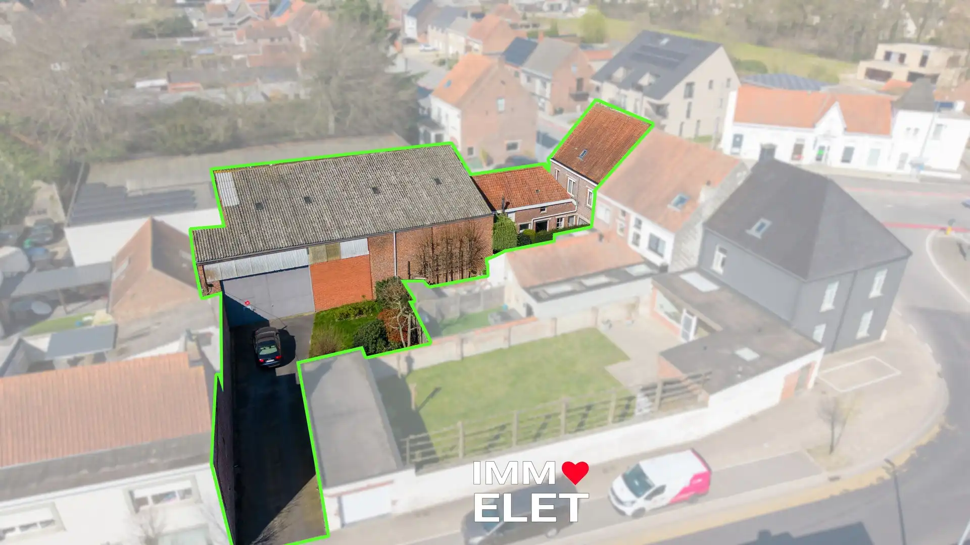 RUIME WONING | 4 KAMERS | MAGAZIJN | 610 M² foto 3