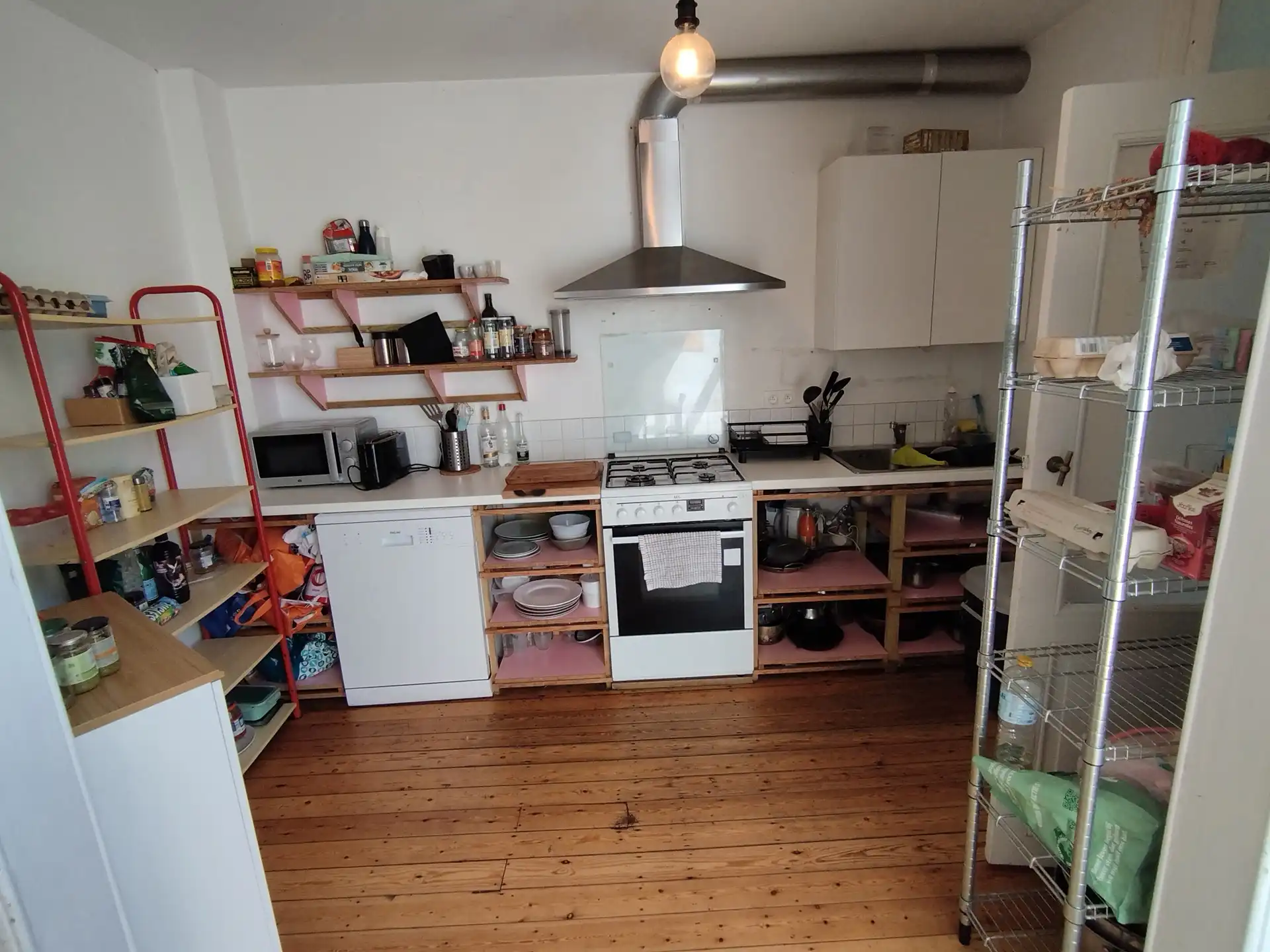 4 KAMERS BESCHIKBAAR IN EEN GEDEELD HUIS foto 2