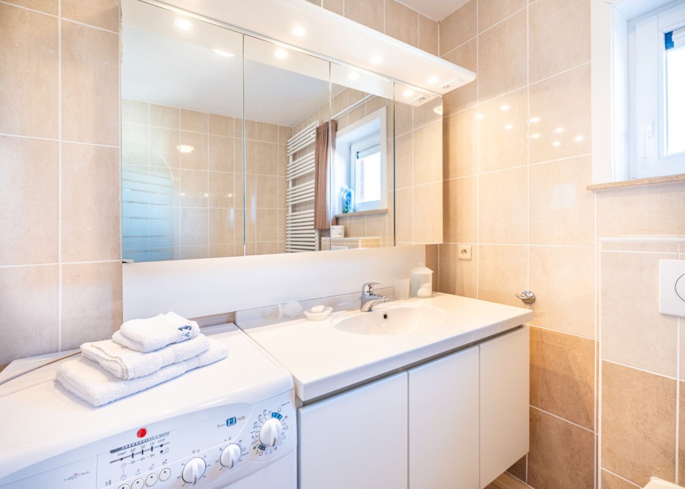 Penthouse met 2 slaapkamers en ruim zonneterras vlakbij zee foto 24