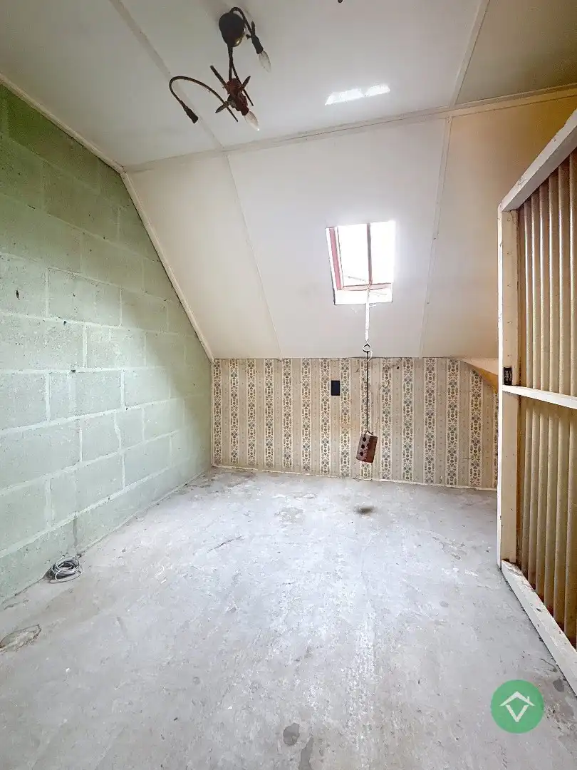 Alleenstaande woning met vergezichten te Zwevezele foto 23