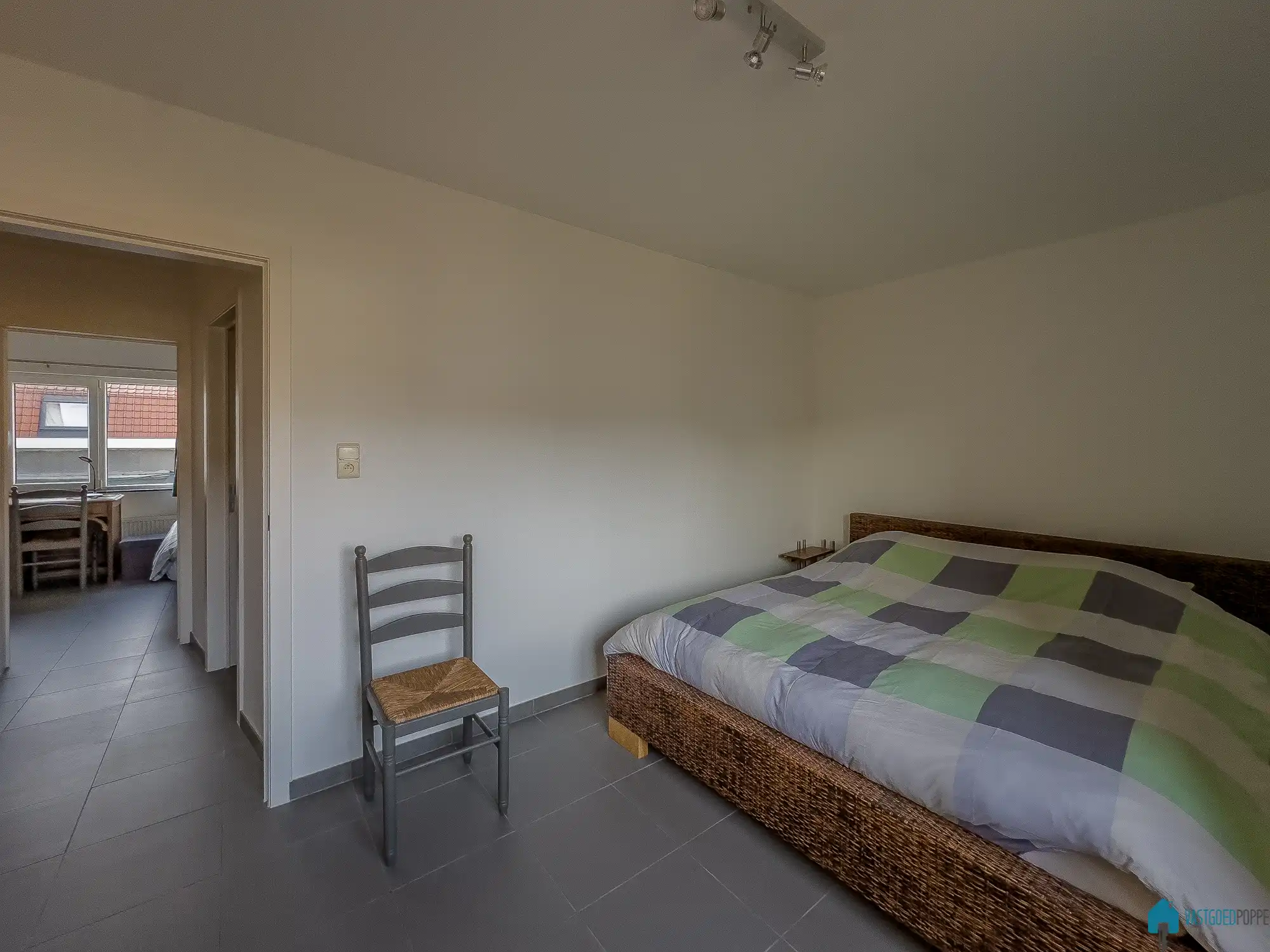 DUPLEX-APPARTEMENT TE HUUR foto 9