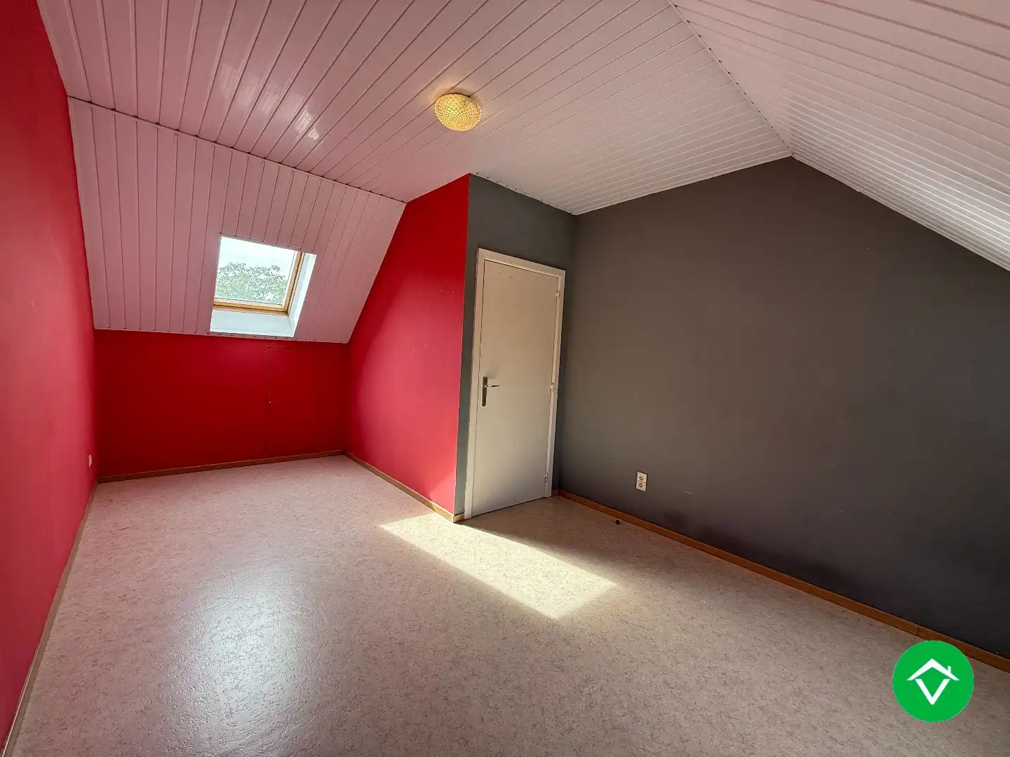 Woning met 2 slaapkamers in het centrum van Roeselare foto 15