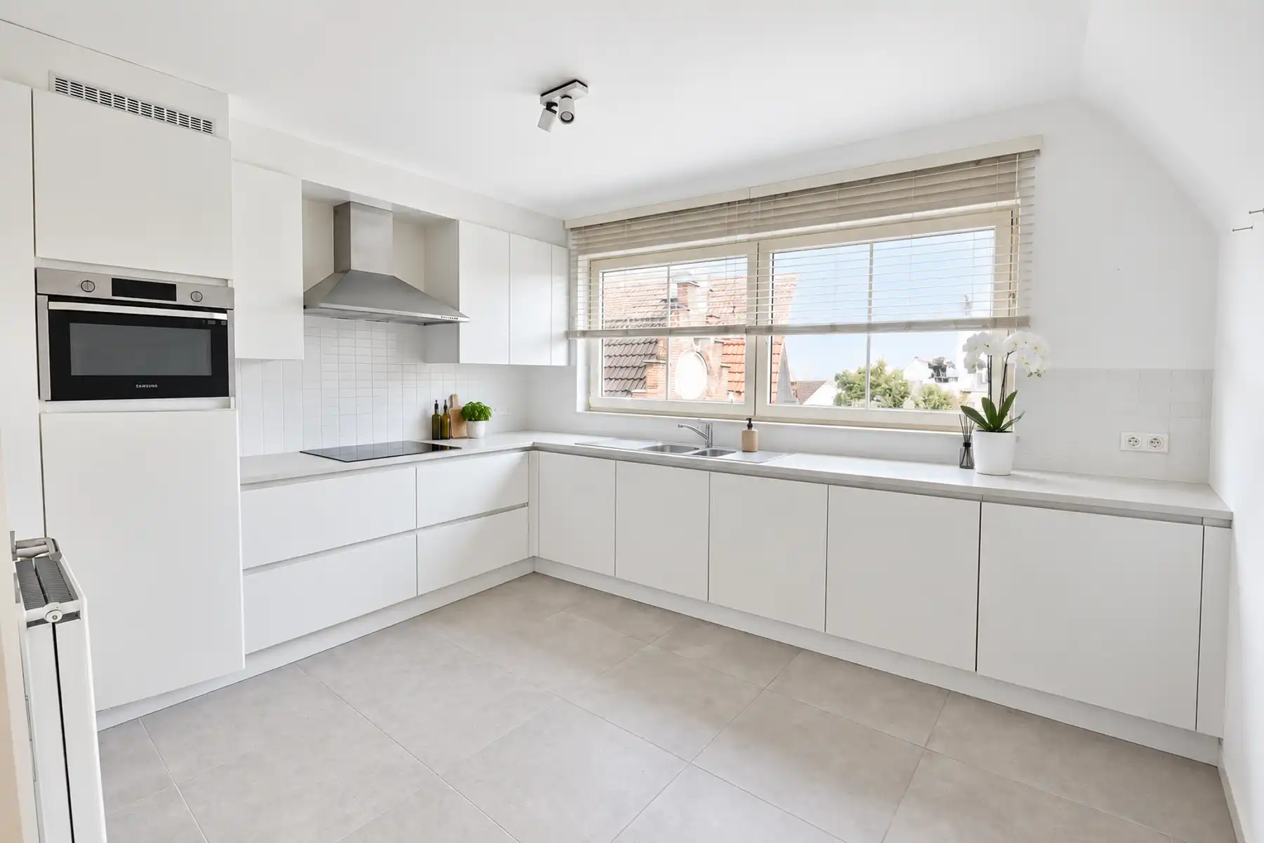 Appartement te huur foto 8