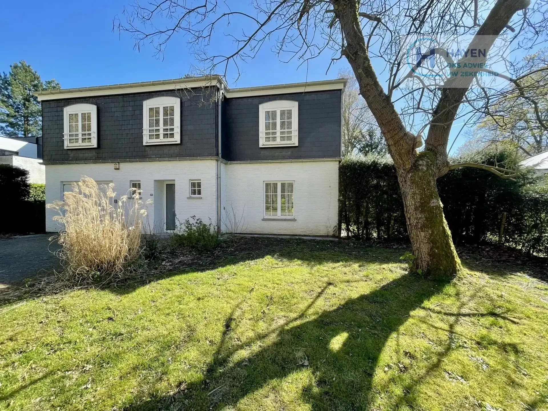 Villa met 4 slaapkamers en tuin foto 4