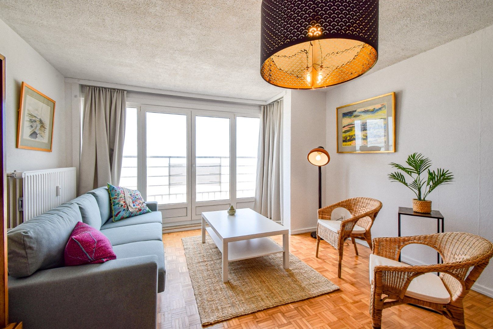 Instapklaar appartement met frontaal zeezicht foto 3