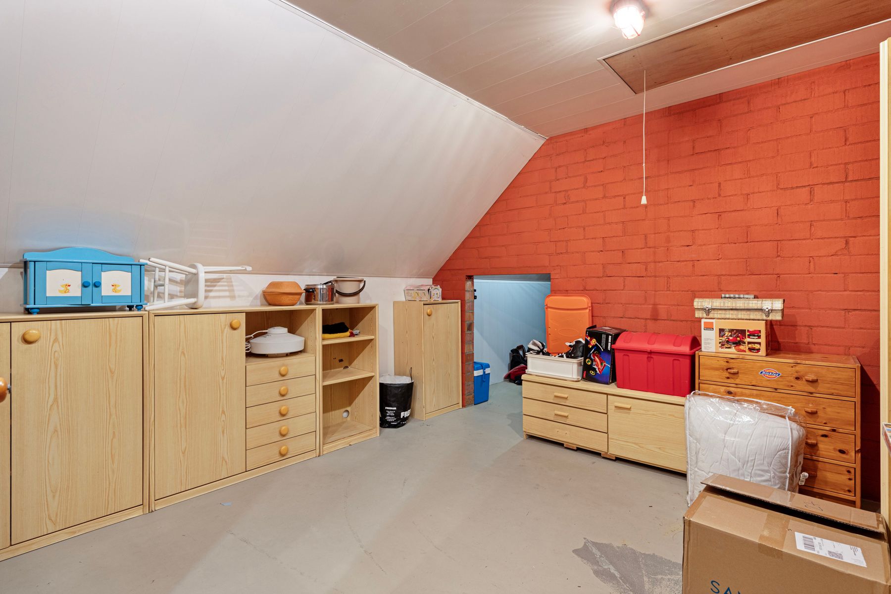 Ruime villa met LOODS! foto 11