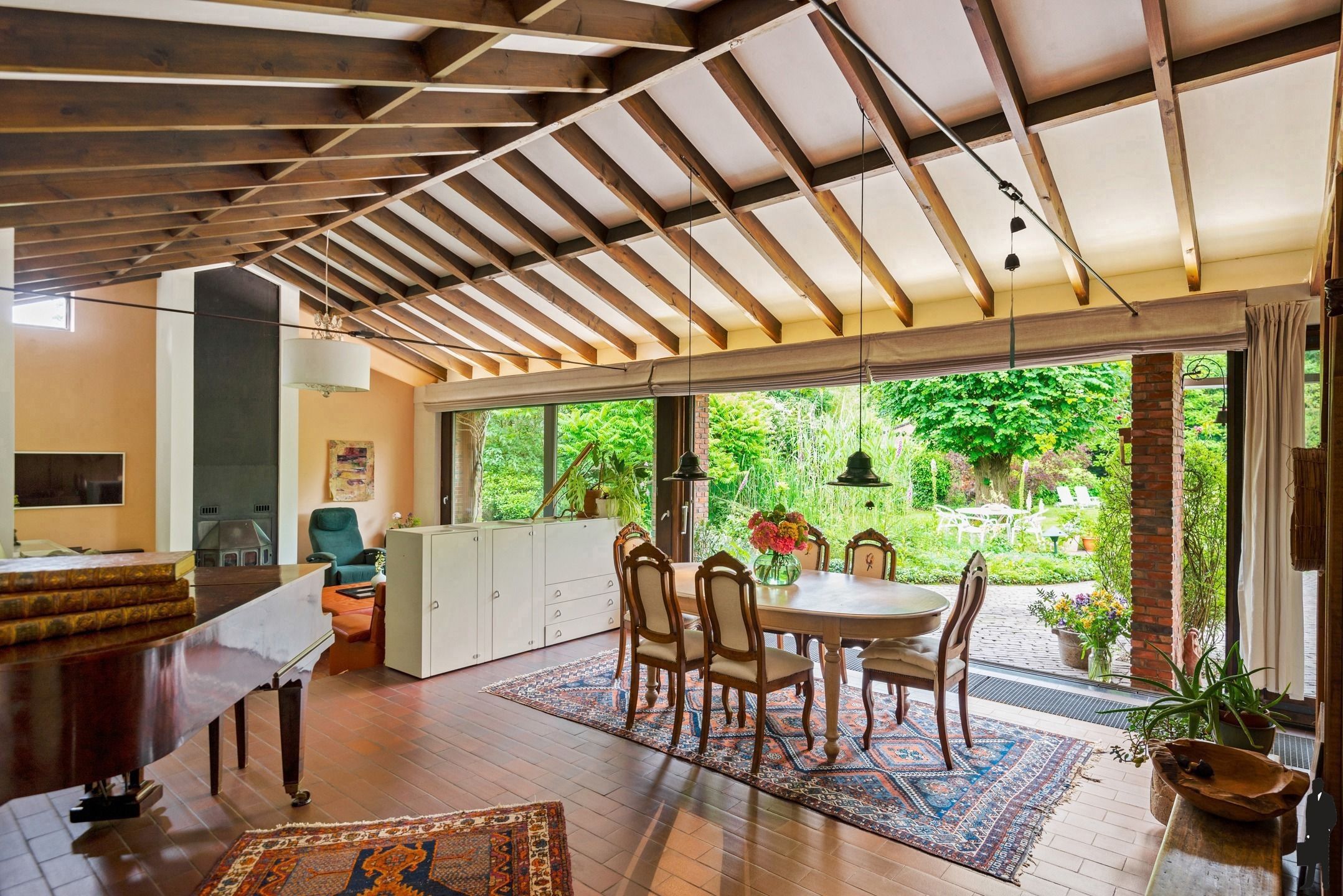 Uiterst charmante architectenwoning op toplocatie (Boshoek) foto 4