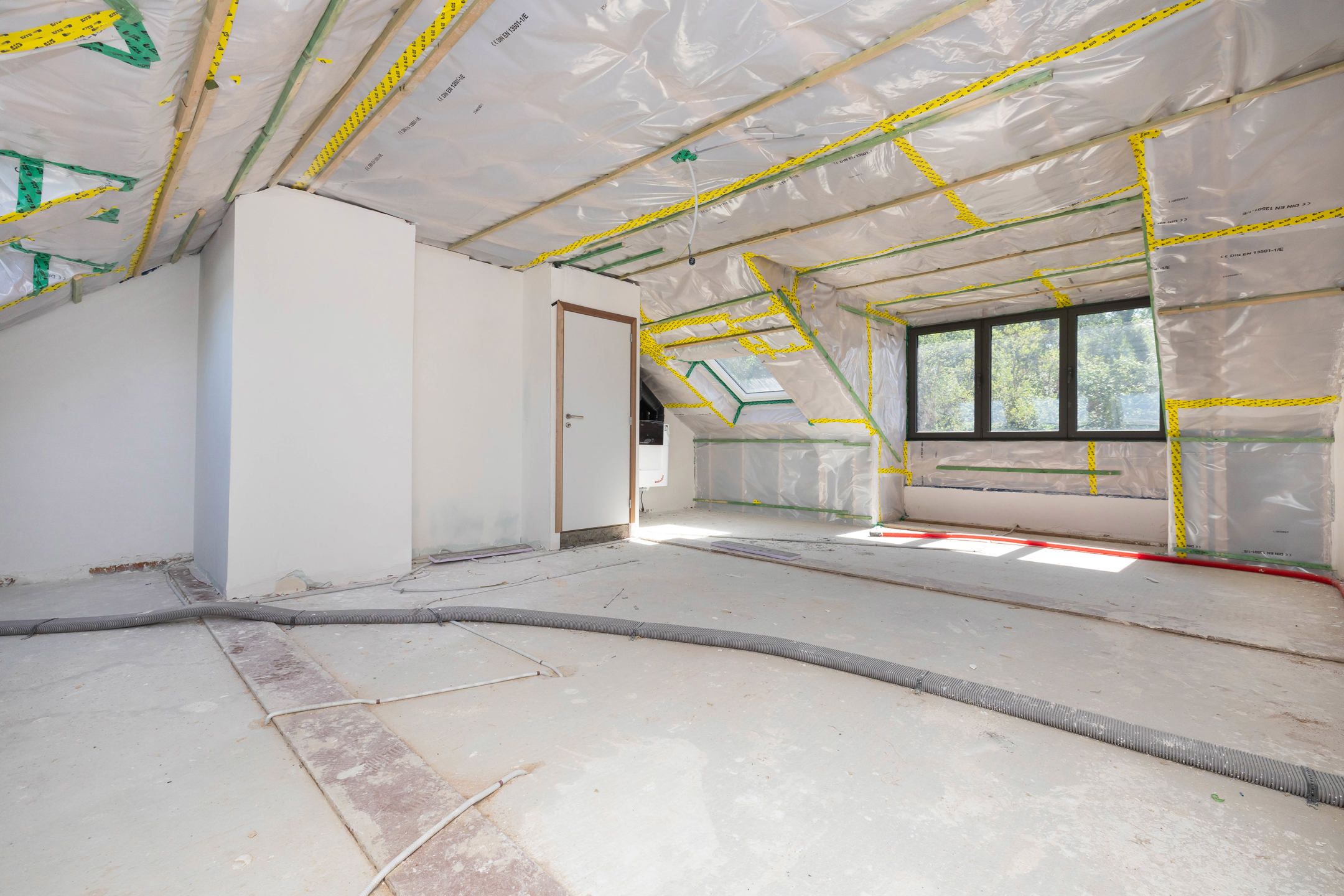 Prachtige nieuwe woning 4 slaapkamers van ± 270 m² - BTW 21% foto 14