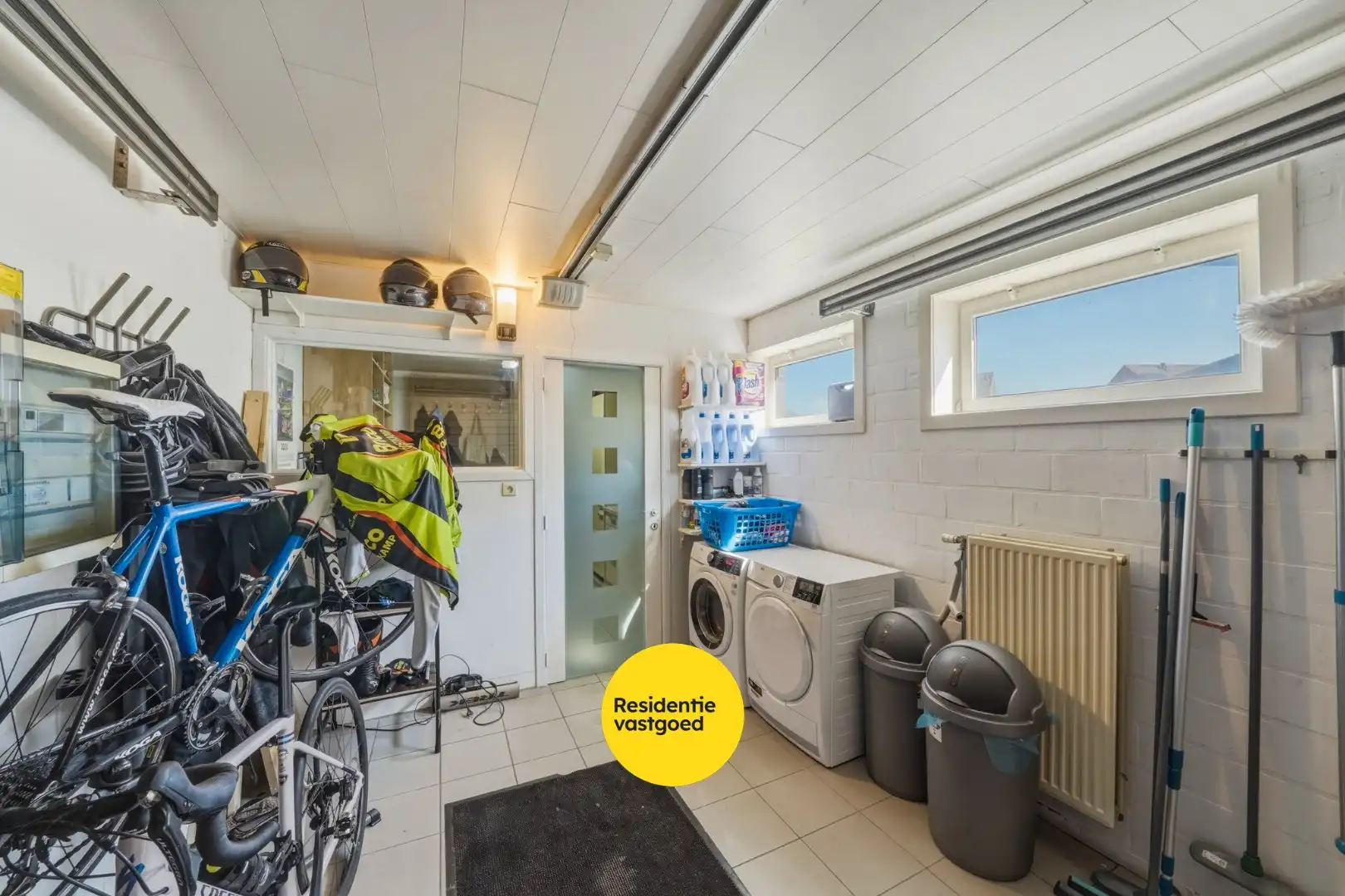 Ruime alleenstaande woning nabij zee en strand! foto 30
