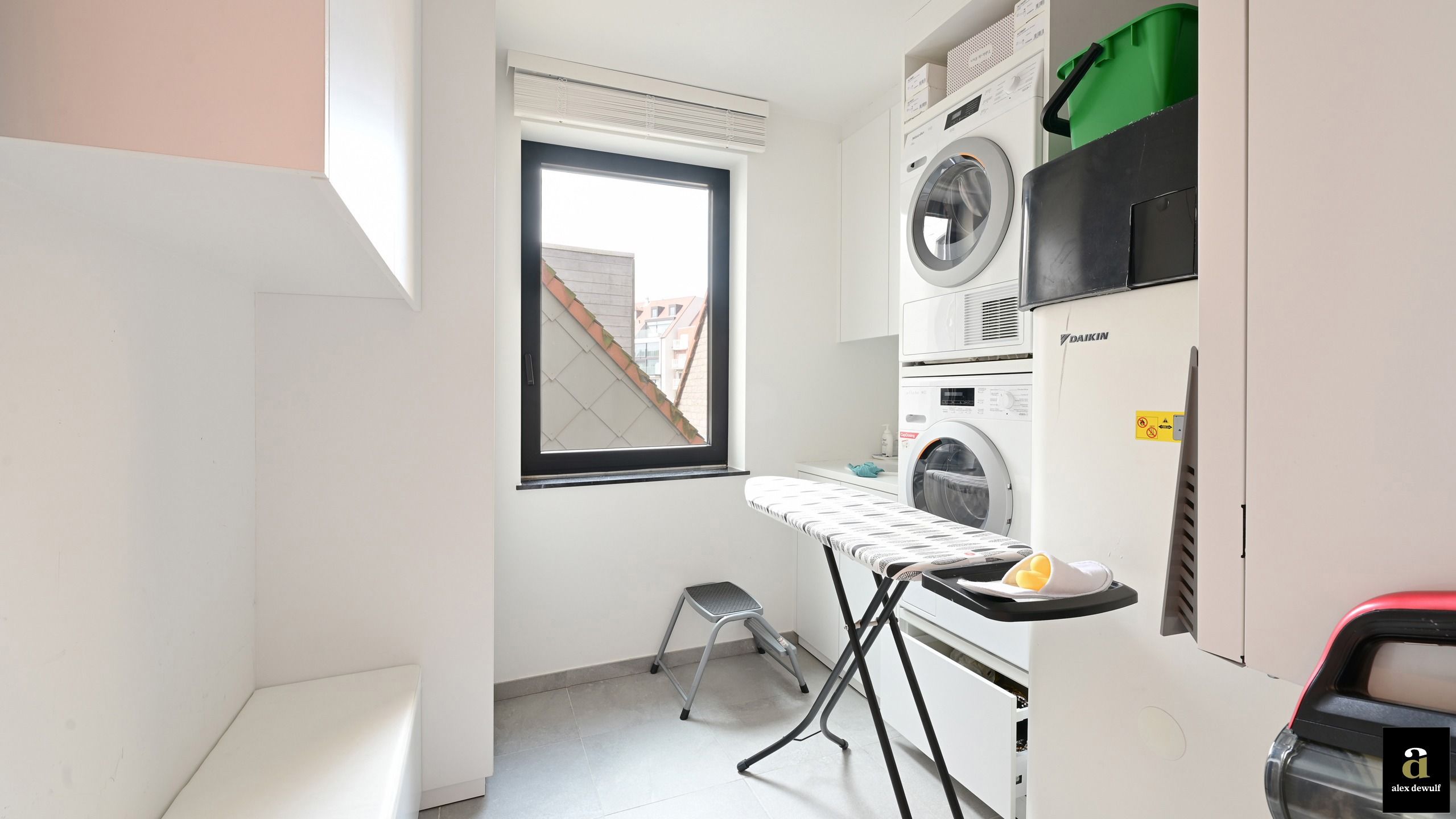 Uitzondelijk hoekappartement (duplex) met zijdelings zeezicht foto 21