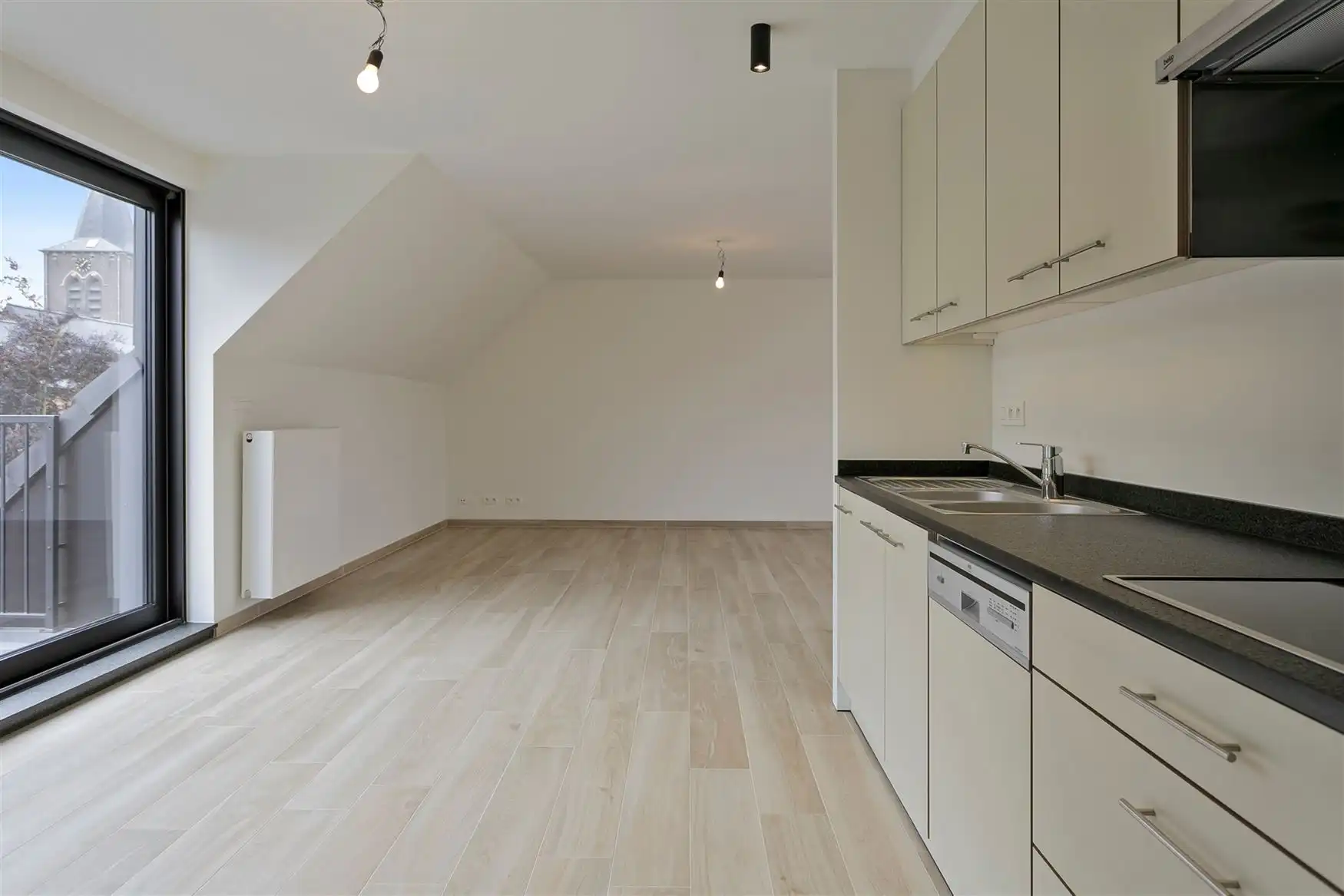 Recent appartement met 2 terrassen foto 5