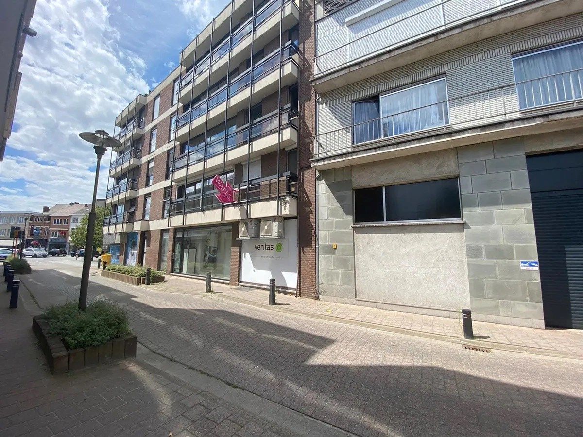 Verzorgd appartement met 2 slpks, gelegen in het centrum van Mol !  foto 13