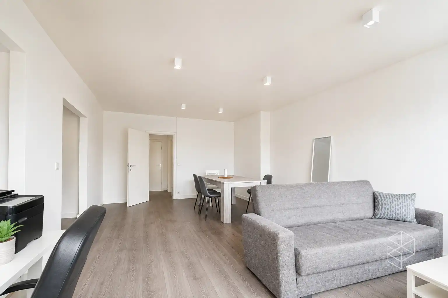 Ruim 2 slpk appartement op wandelafstand van 't Zand en de Vesten. foto 5