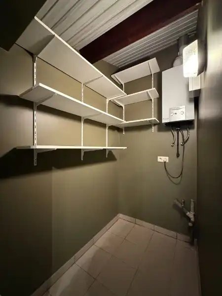 Instapklare woning nabij Miljoenenkwartier en Sint-Pietersstation foto 17