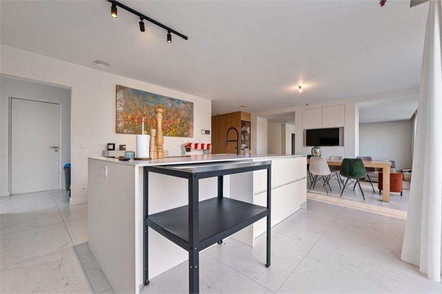 MAGNIFIEKE OPEN BEBOUWING MET GROOT ZWEMBAD EN 400M² AAN BEWOONBARE OPPERVLAKTE IN HET GEZELLIGE WELLEN foto 18