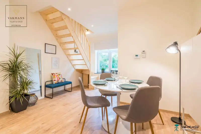 Gerenoveerde woning met 3 slaapkamers foto 7
