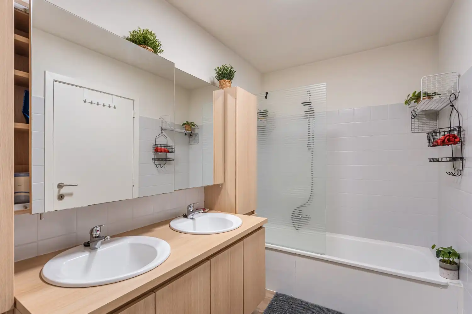 Gezellig appartement op centrale locatie! foto 6