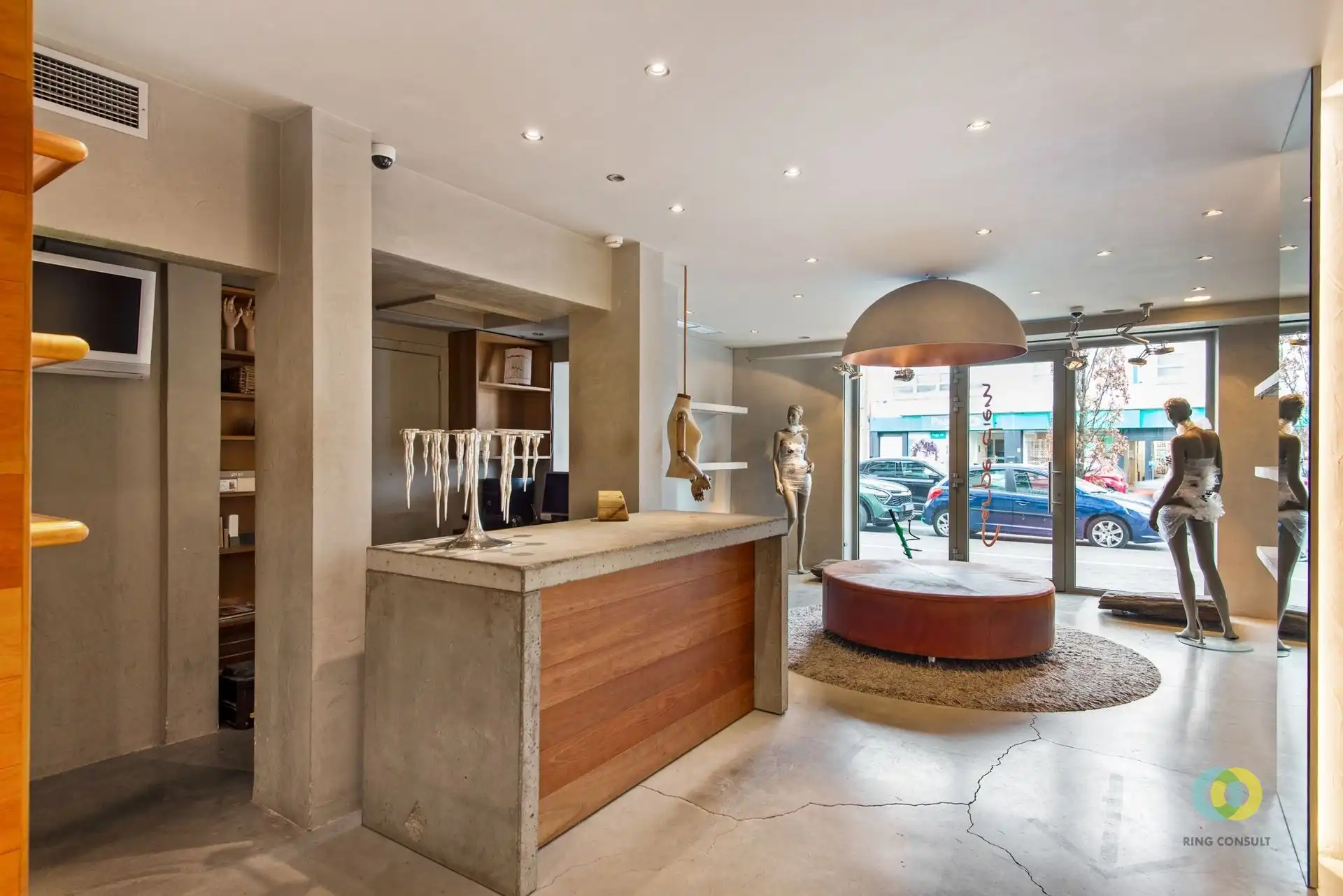 Stijlvolle commerciëel gelijkvloers foto 2