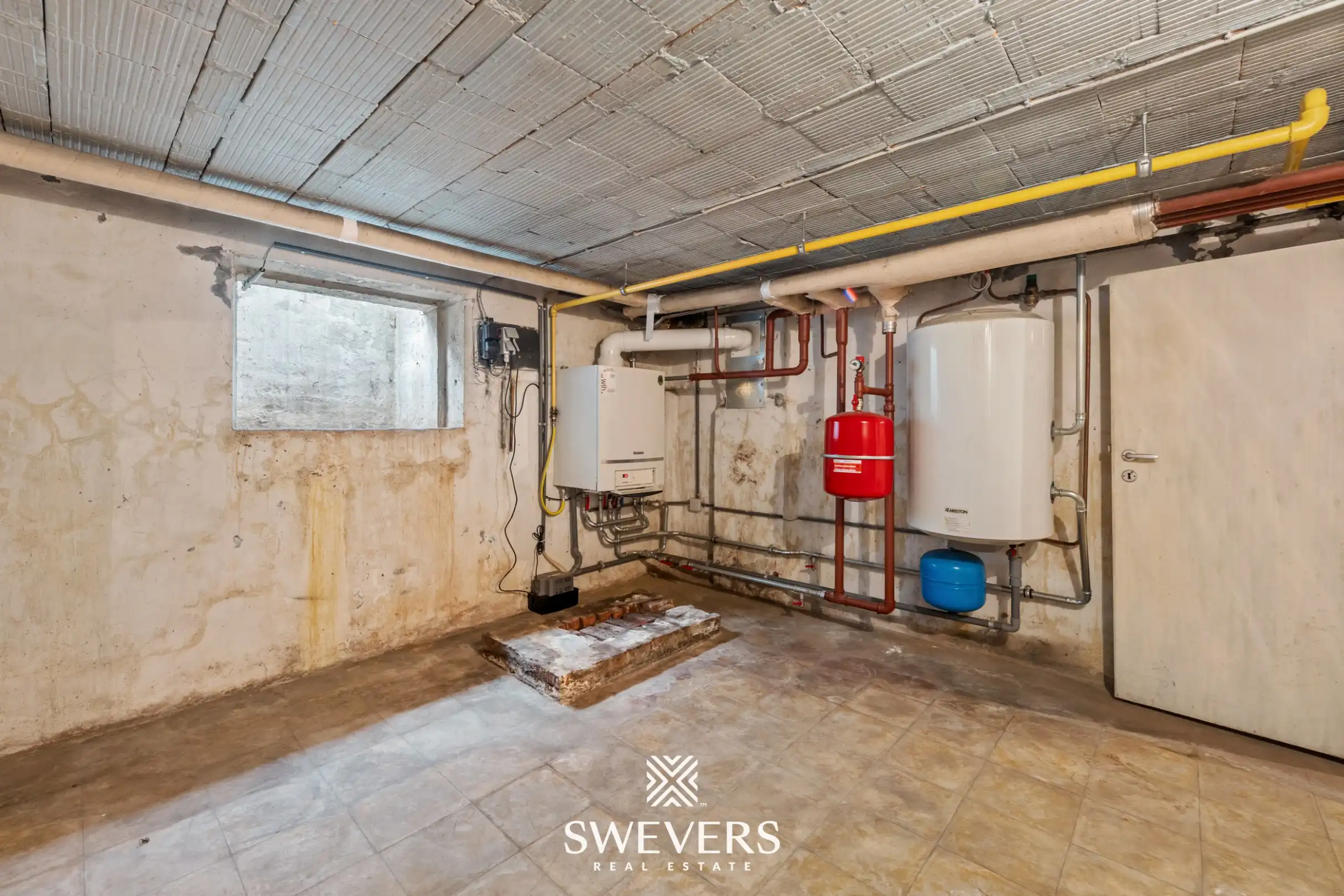Authentieke charmante woning met minstens 3 slaapkamers te Paal foto 28