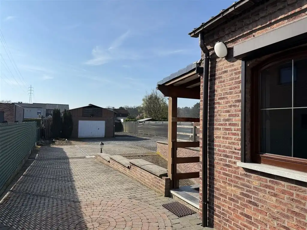 Gelijkvloerse vrijstaande woning foto 35