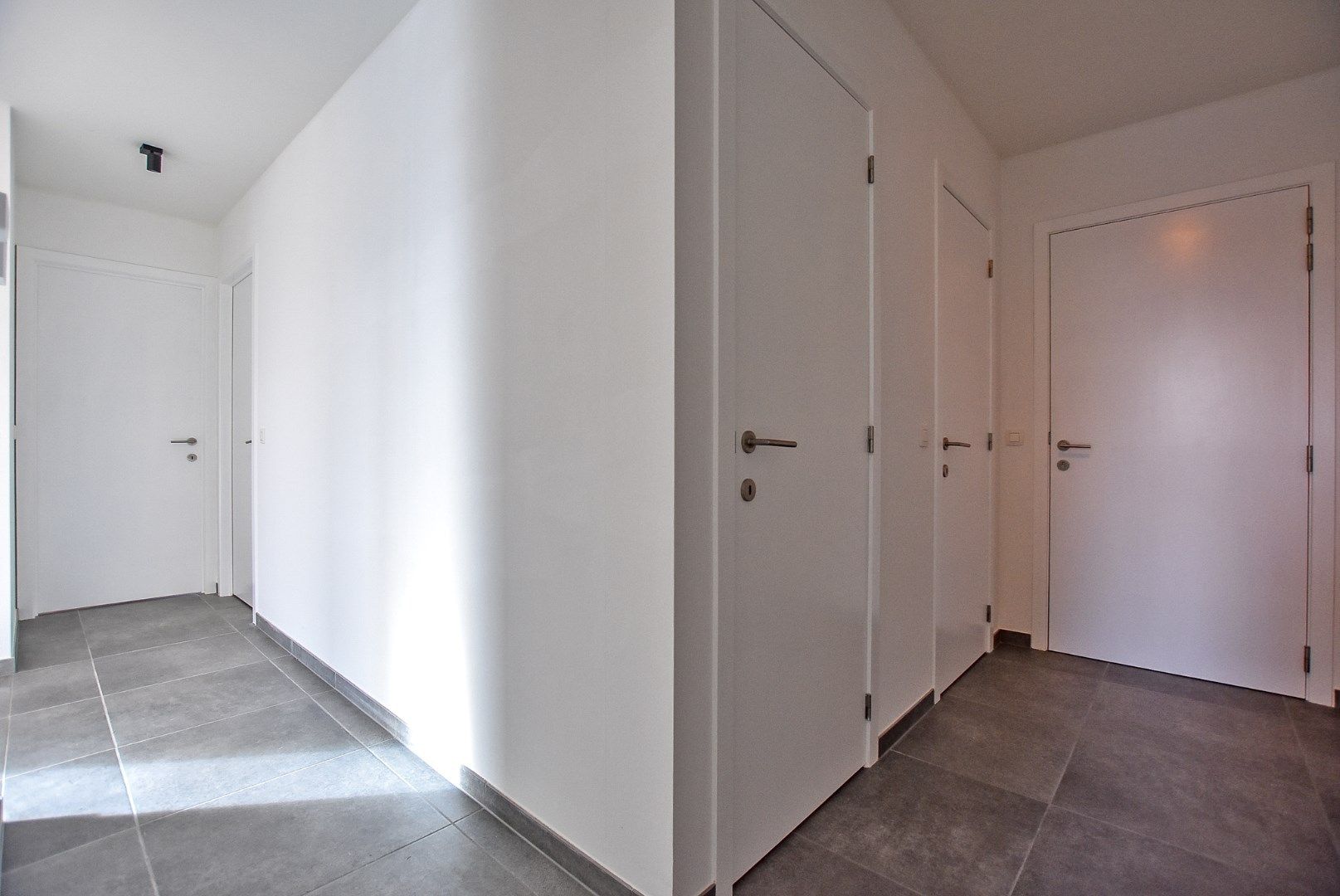 Recent  dakappartement met 2 slaapkamers te Oostduinkerke foto 18