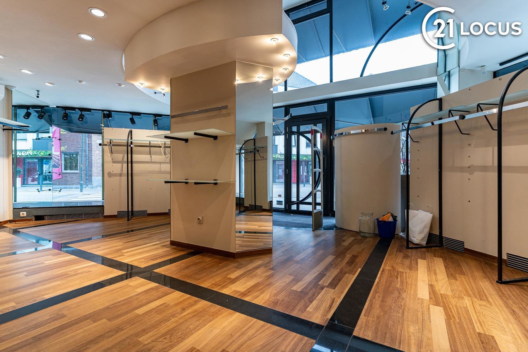 Ruim en aantrekkelijk handelspand – Klaar voor ondernemerschap foto 7