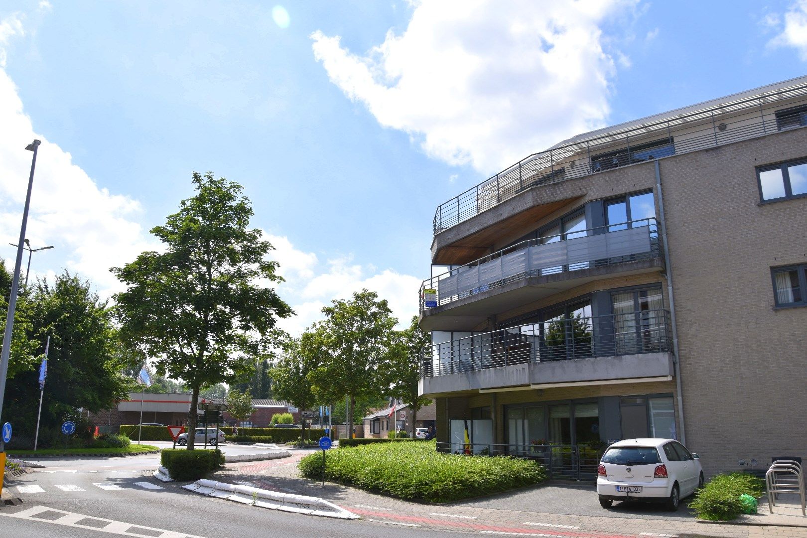 Appartement in hartje Gullegem foto {{pictureIndex}}