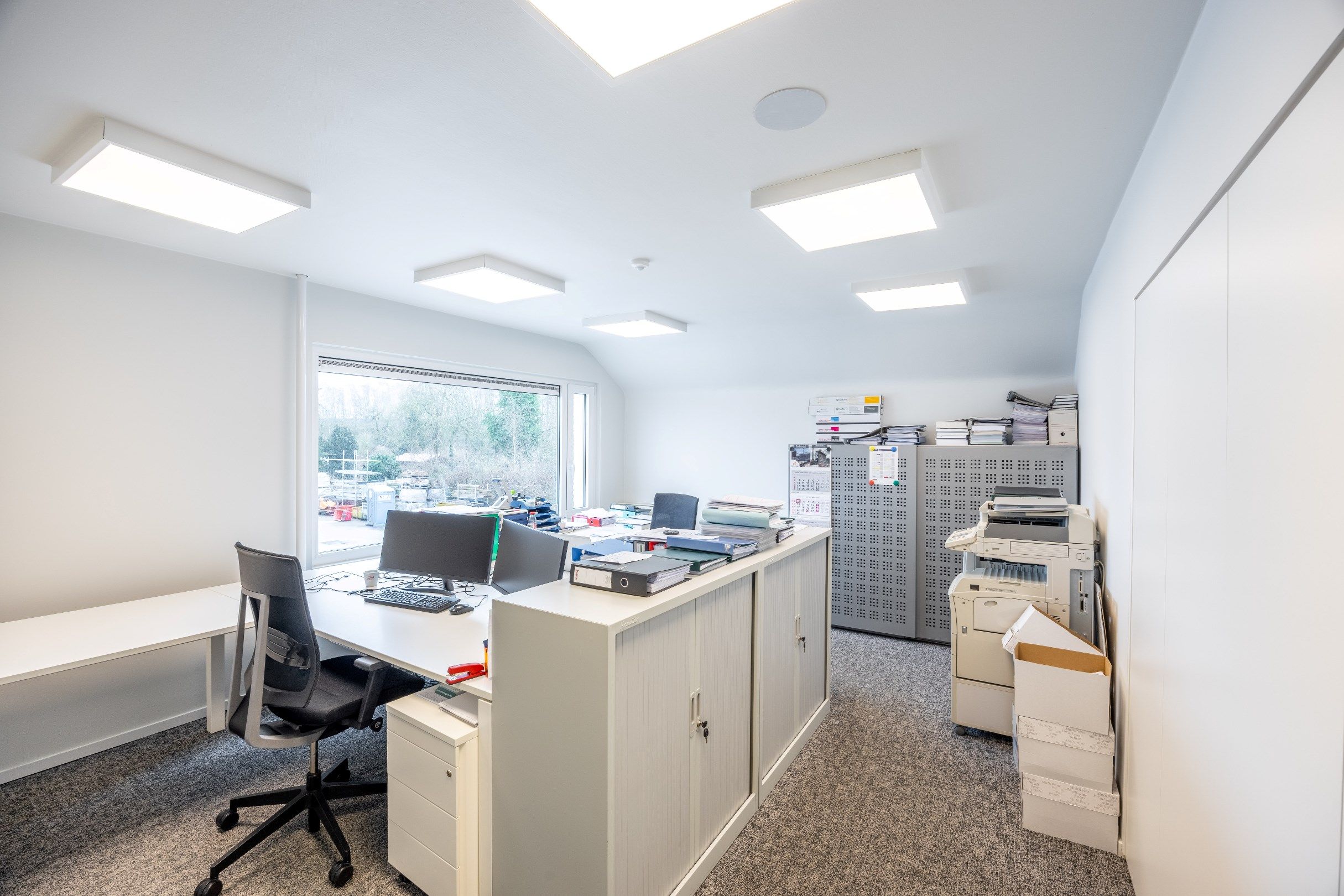 KMO GEBOUW OP 2890 M² foto 16