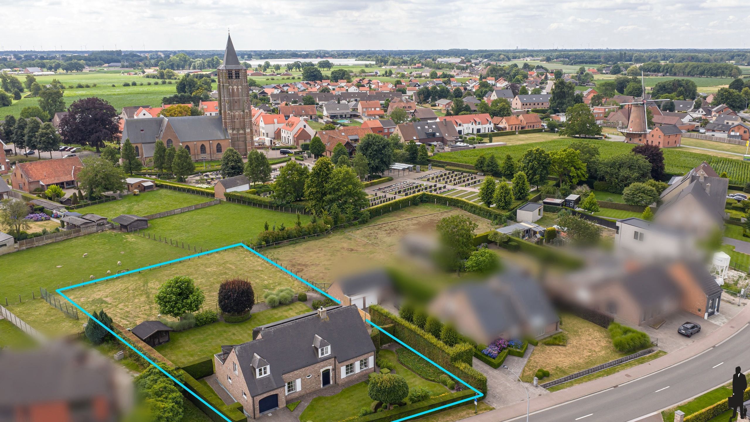 Uitstekende villa met 4 slpk. op ca. 2.000m² in Weelde foto 39