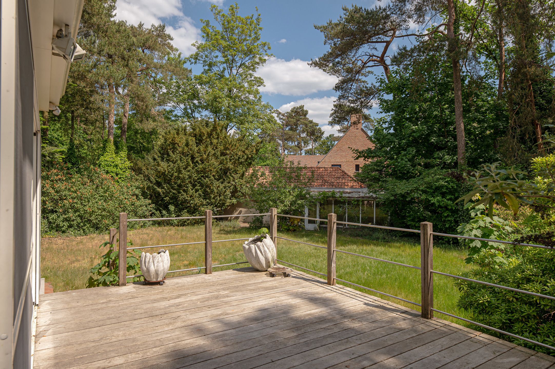 Een charmante villa met ruime tuin op ca. 1650m²!   foto 16