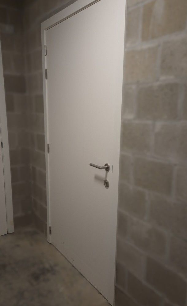 Stijlvol gelijkvloers nieuwbouwappartement met 2 autostaanplaatsen en kelder foto 14
