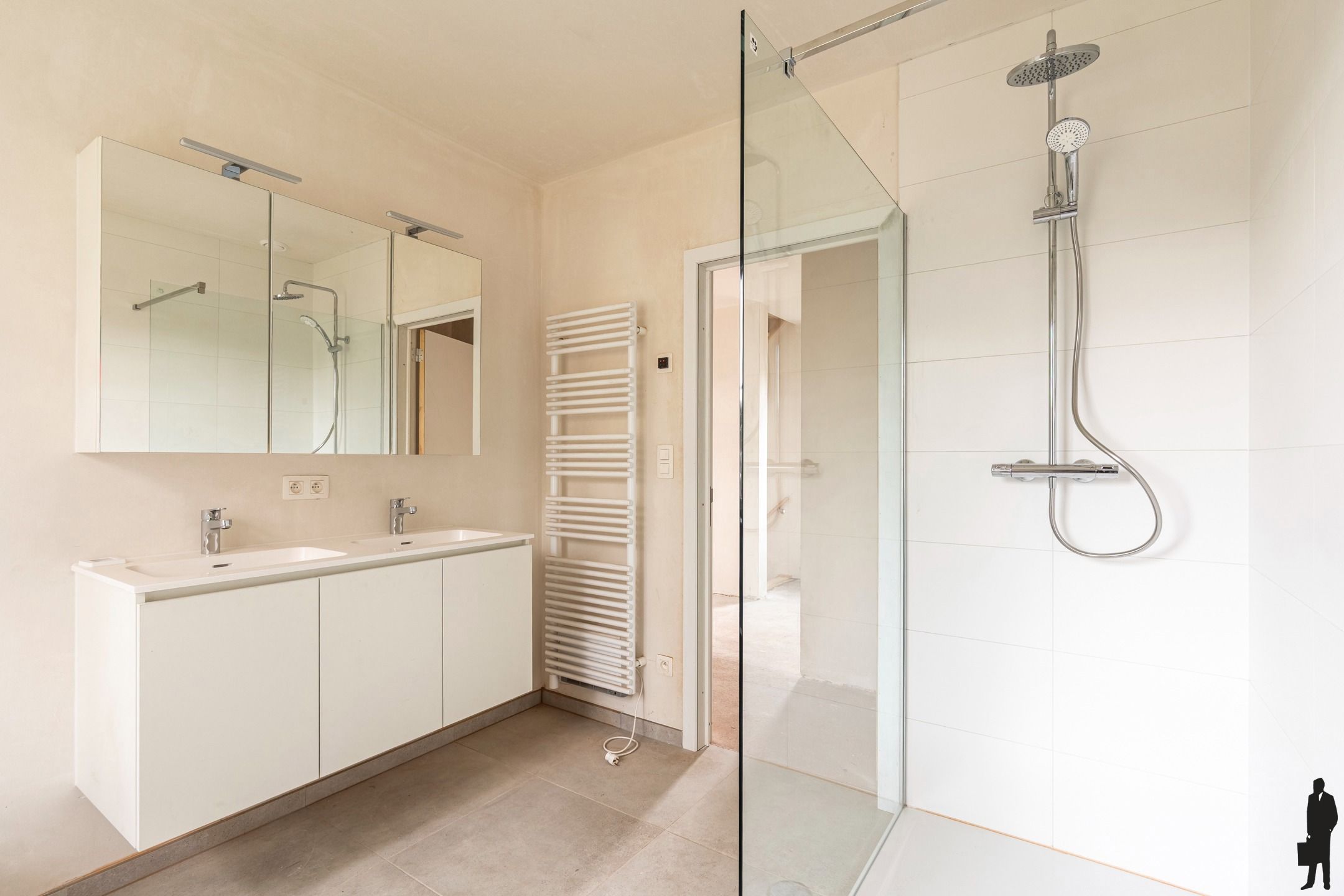 Nieuwbouwwoning met 3 slpk. en riante zolder nabij groen foto 9