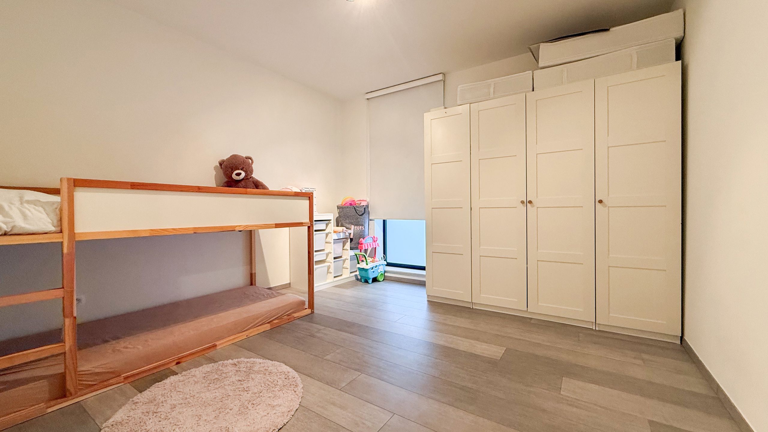 Ruim appartement met 3 slaapkamers en groot terras in Boekt! foto 40