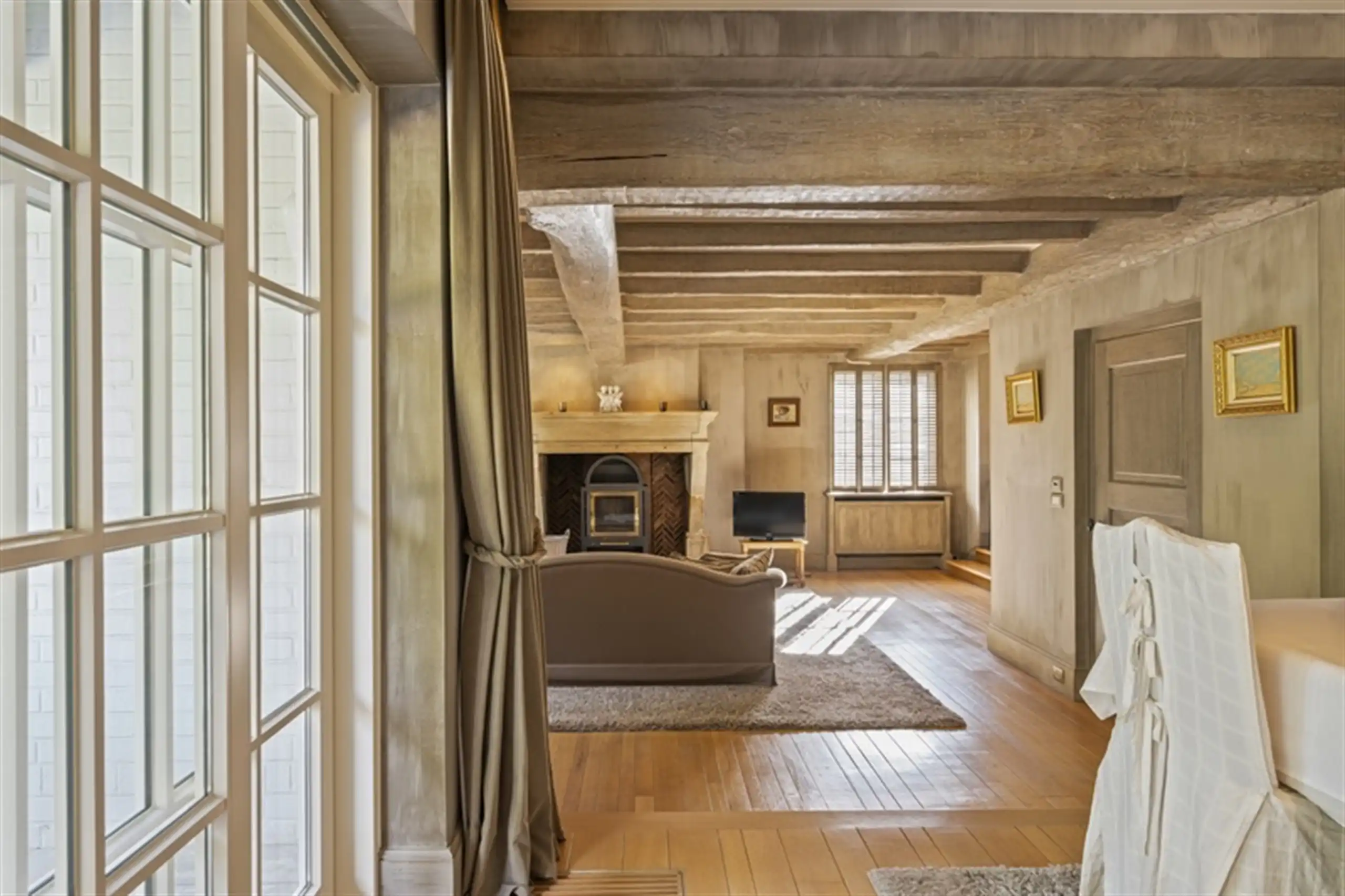 Kom binnen, kom dromen: royale eigendom op 3057 m² foto 18