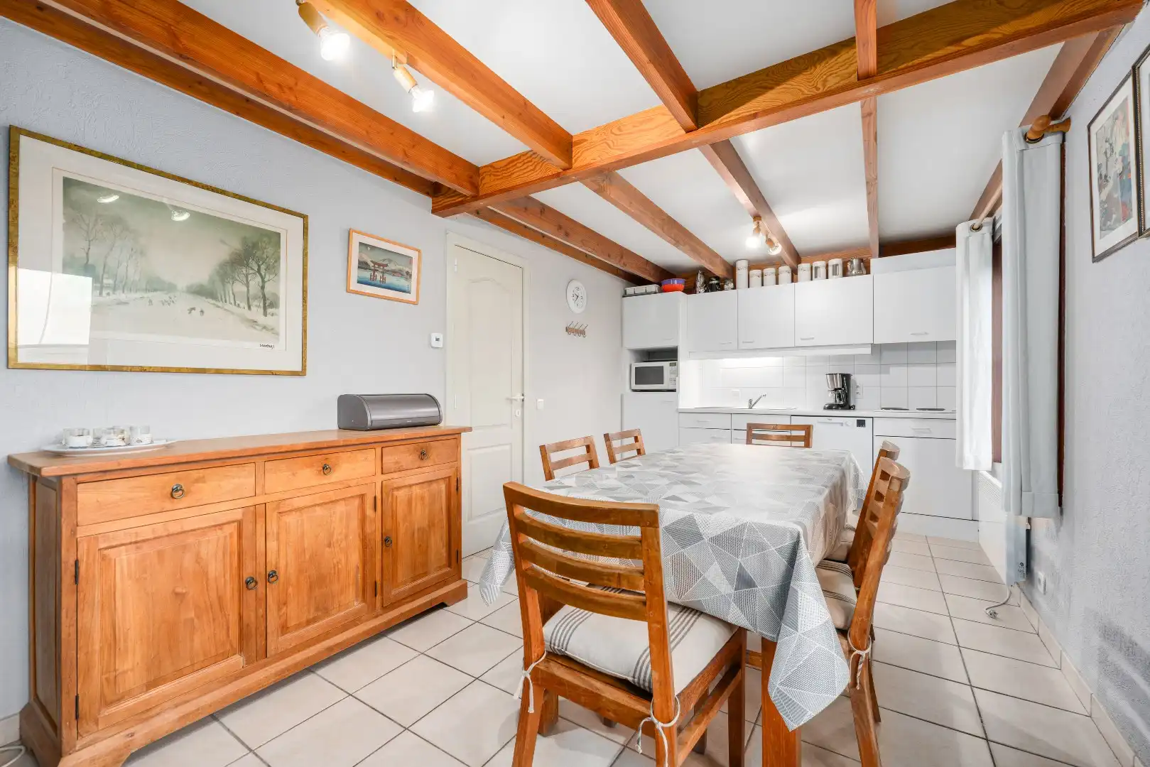 Zonnige vakantiewoning vlakbij zee foto 4