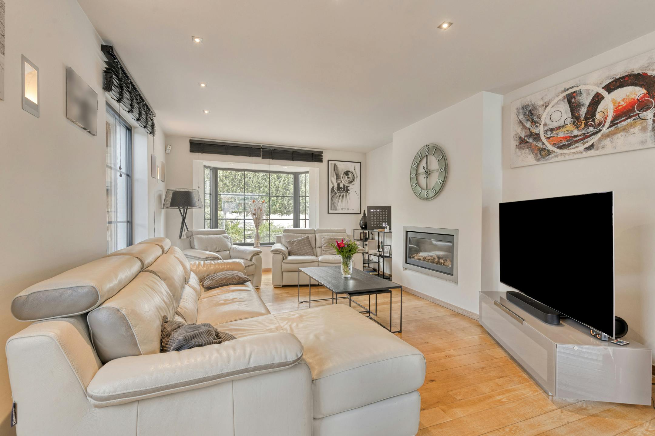 Perfect onderhouden villa te koop in het mooie Zuienkerke foto 6