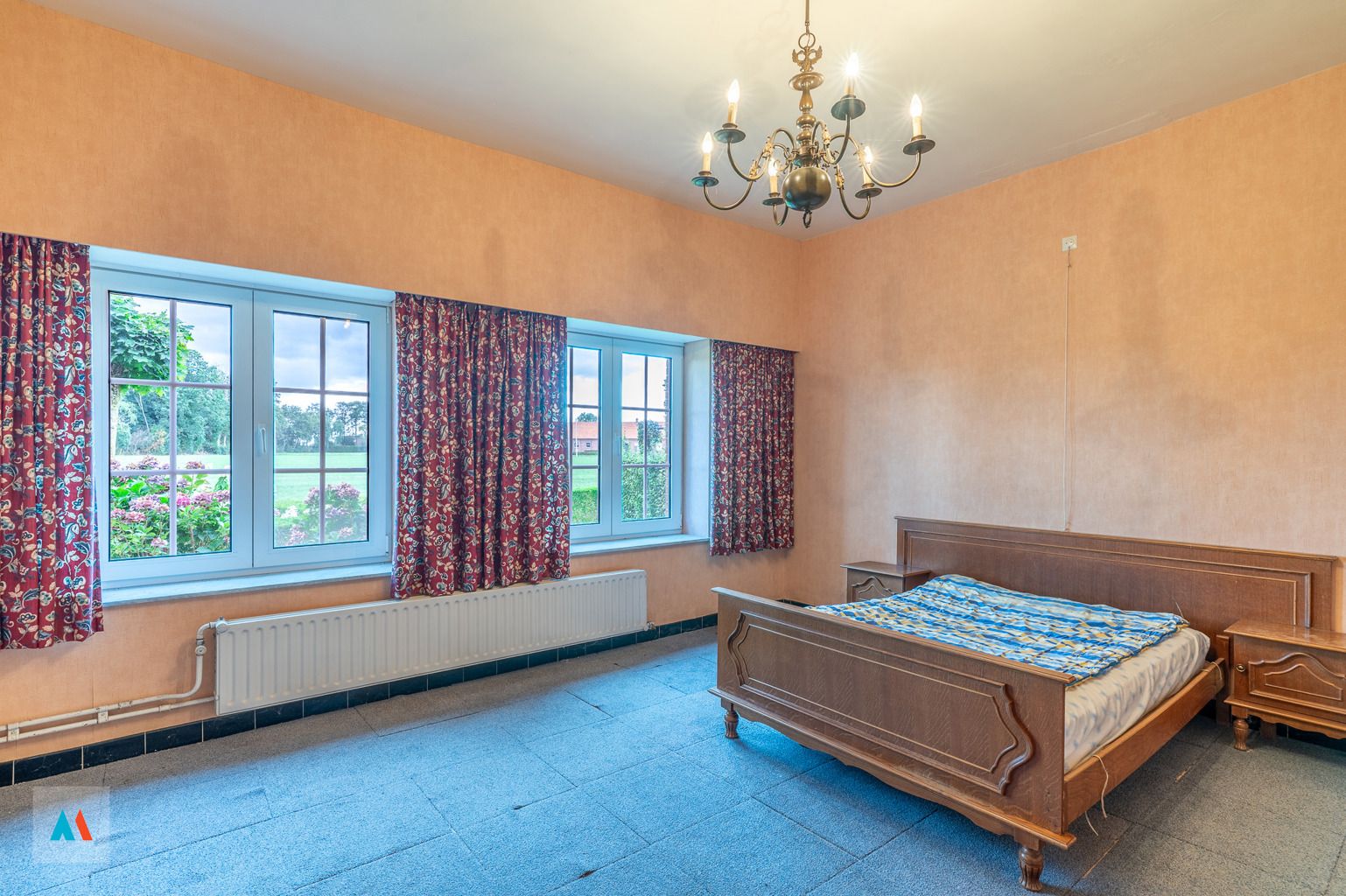 Hoeve met bijgebouwen in Loenhout foto 12