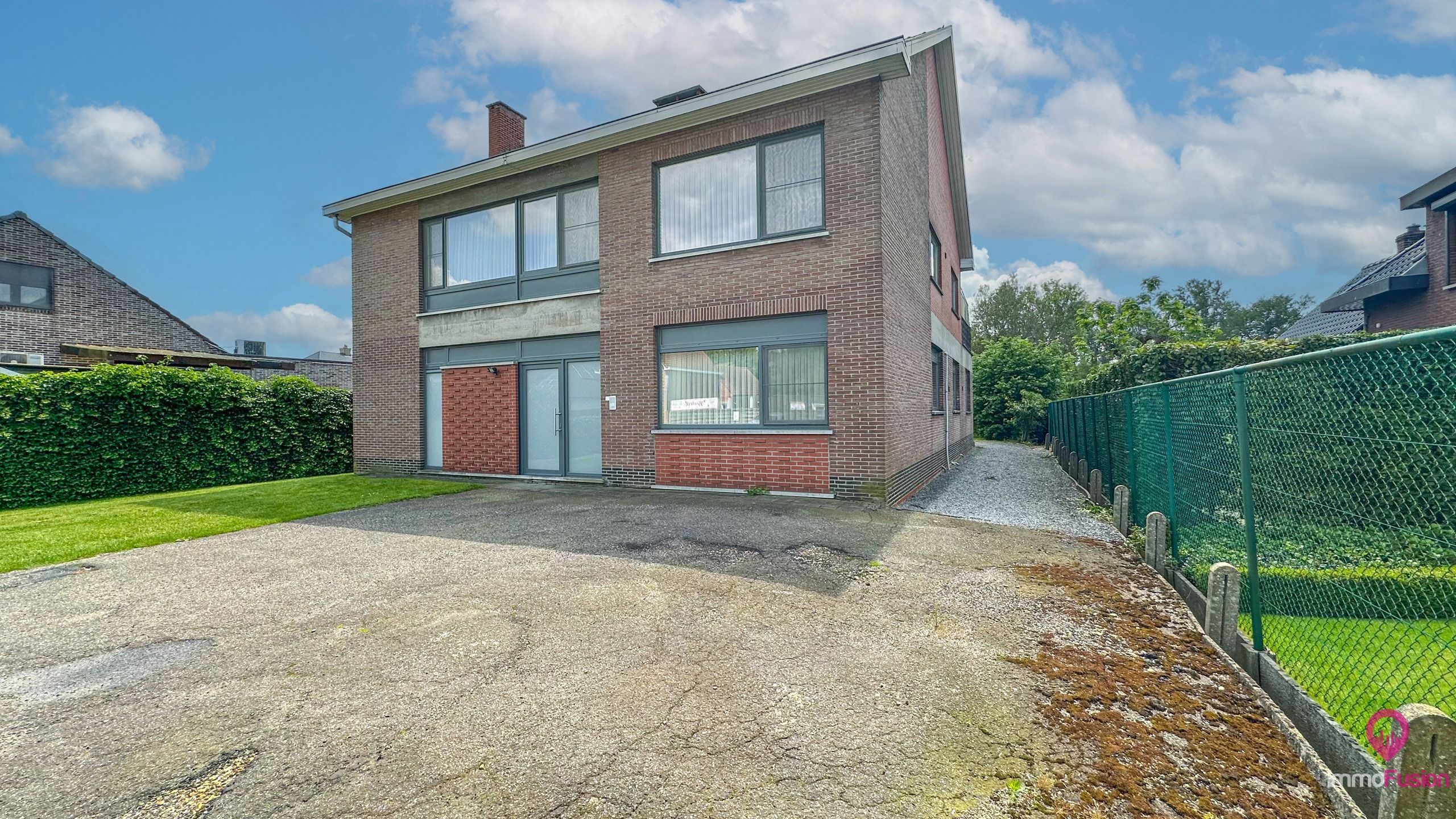 Gebouw met 4 appartementen te Zonhoven!  foto 2
