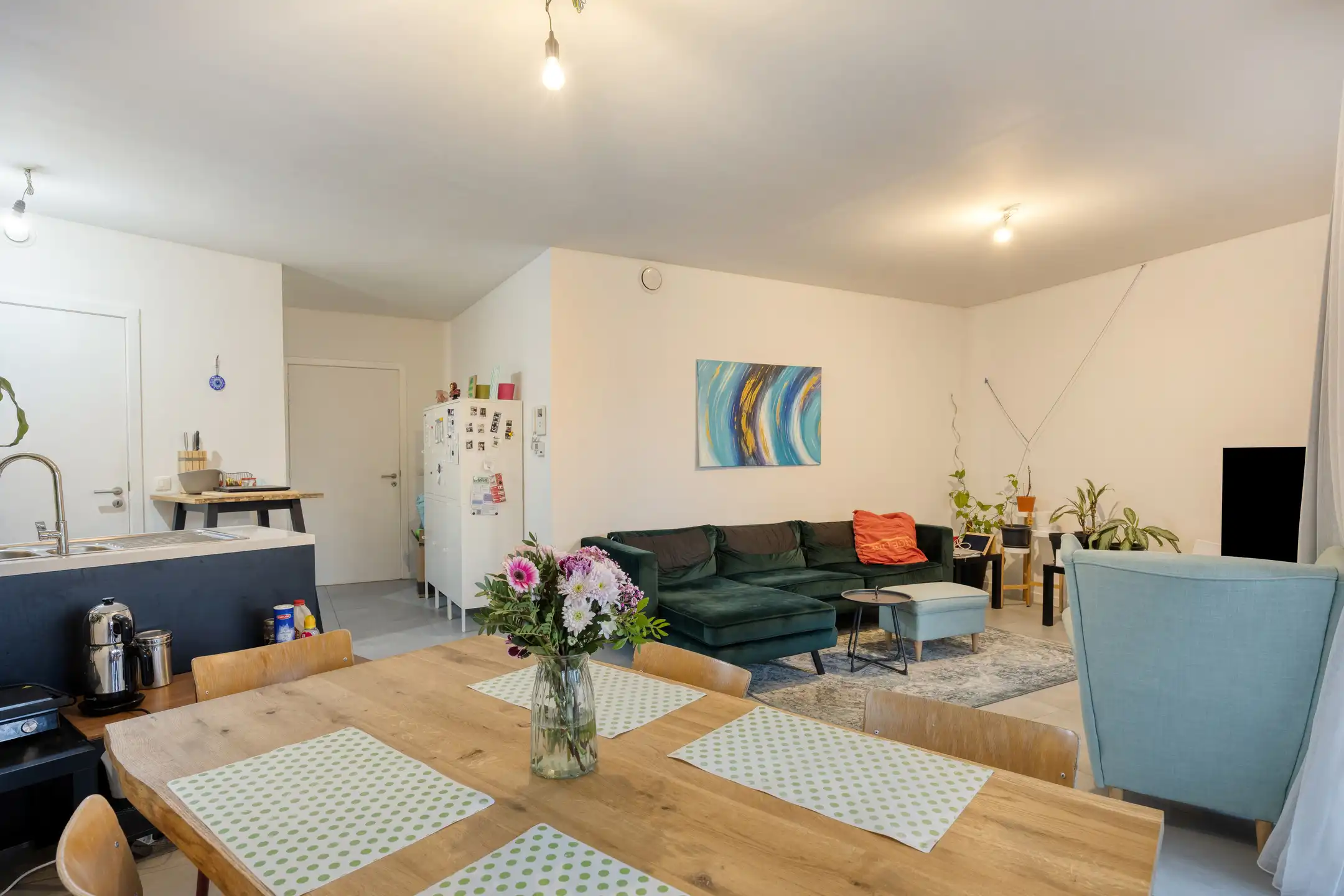 Recent, gelijkvloers appartement met 2 slaapkamers en terras foto 6