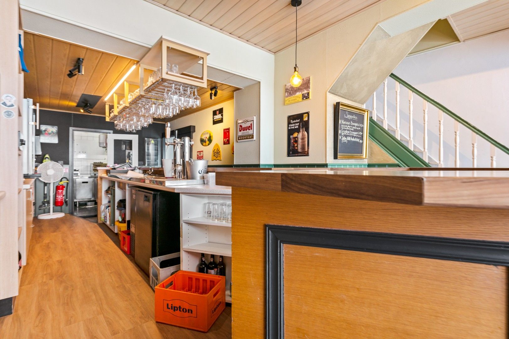 Handelsgelijkvloers en appartement in één geheel te Herentals foto 6